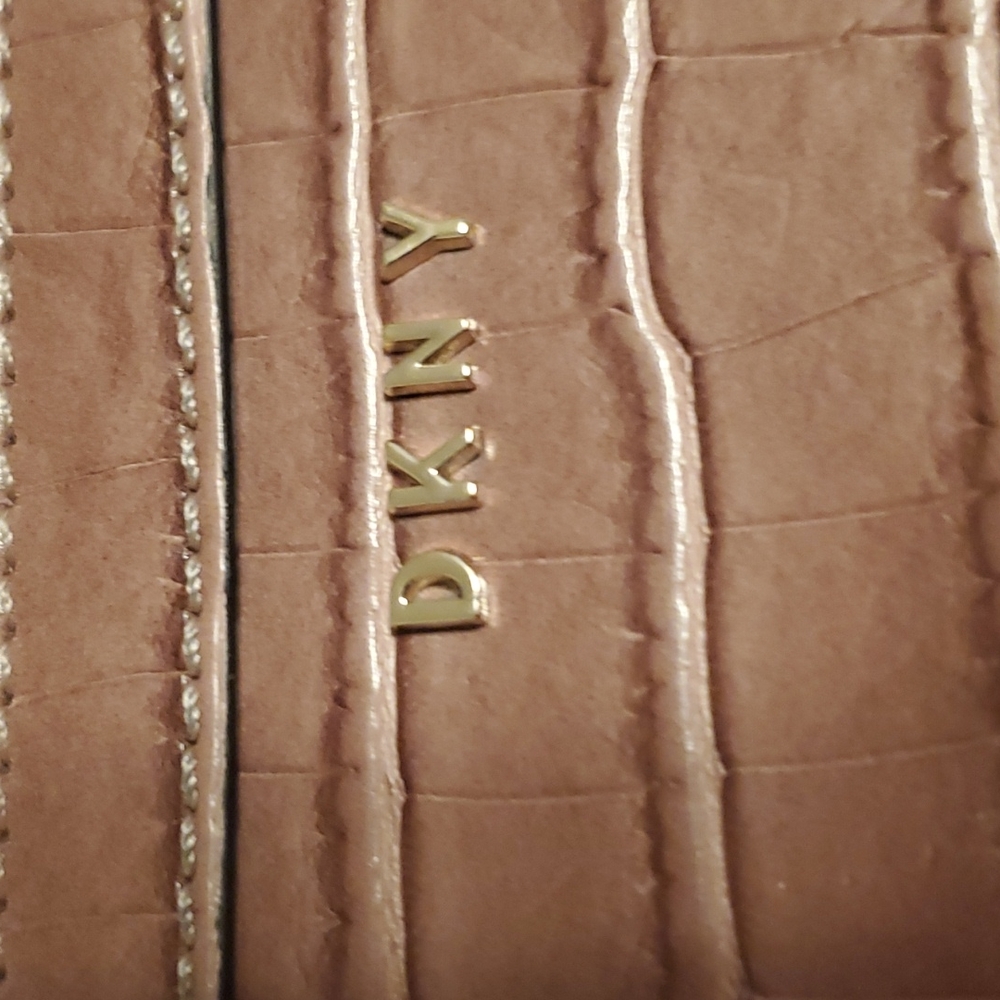 DKNY Shoulder Purse - Picture 2 of 3